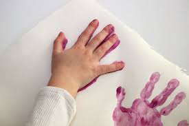 بازی های متنوع کودکانه داشته باشید